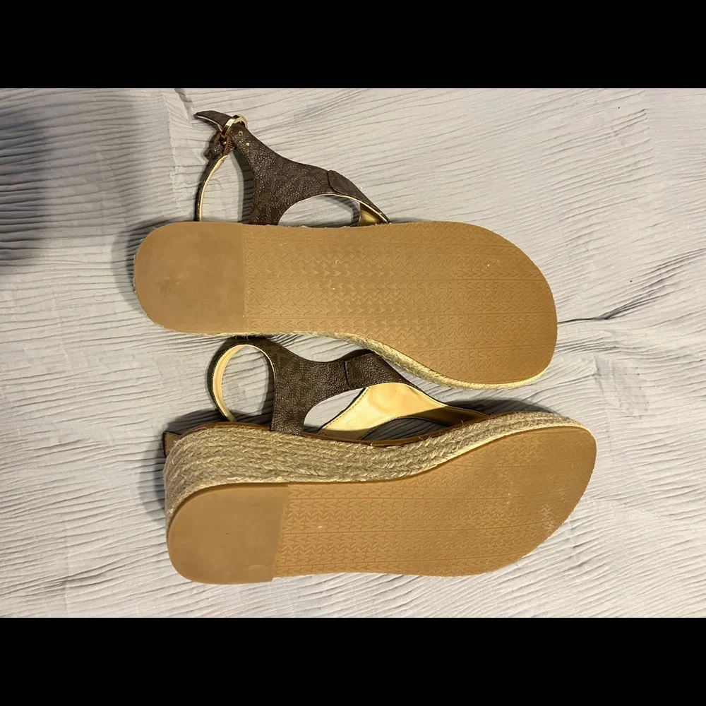 Michael Kors sandals - Picture 3 of 3
